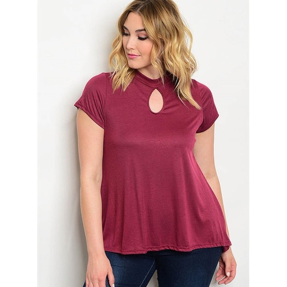 Tops - Burgundy Plus size short sleeve keyhole neck top